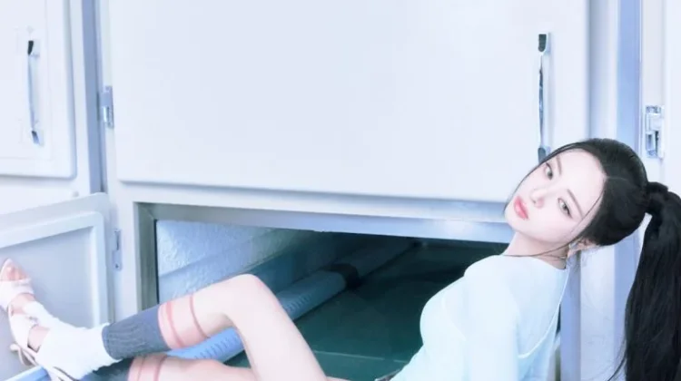 Yuna ITZY Rilis Teaser Kedua untuk "Ice Cream"