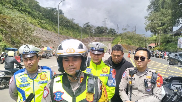 H+1 Lebaran, Volume Kendaraan Arah Puncak menuju Cianjur Meningkat 70 Persen