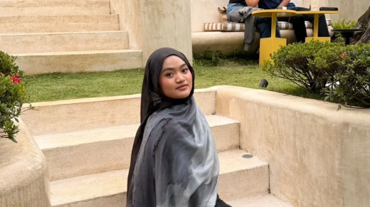 Baju Lebaran: Diantara Tradisi, Tekanan, dan Dampaknya