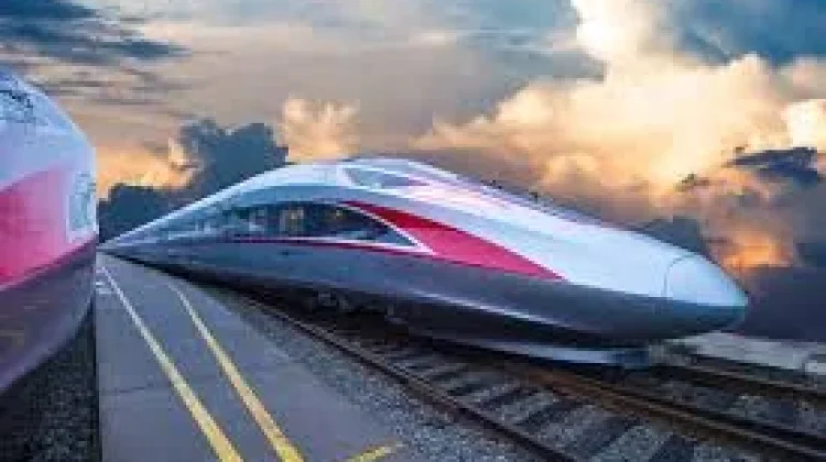 Kereta Cepat jadi pilihan masyarakat untuk silaturahmi saat Lebaran