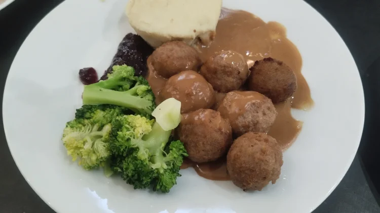Meatball, Makanan Berbentuk Baso Khas Italia