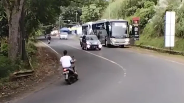 Jalur Gentong Tasikmalaya Sabtu Sore Terpantau Lancar