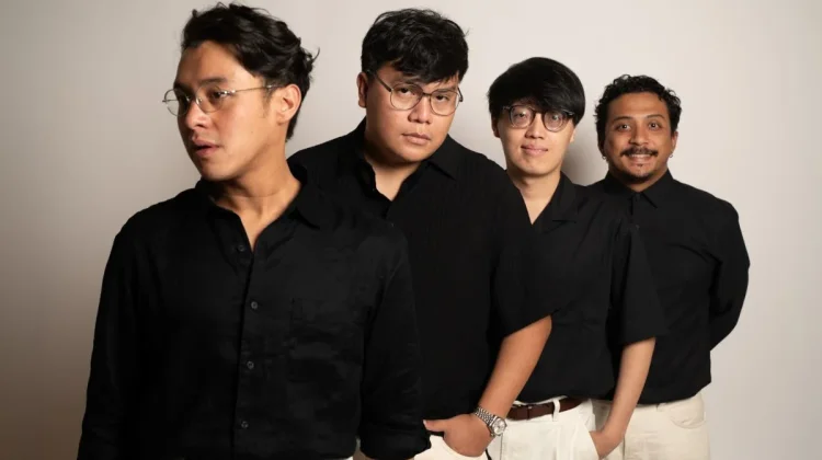 Single Baru "Bulan Bintang,Garis Menyilang",Wijaya 80 dan Sal Priadi