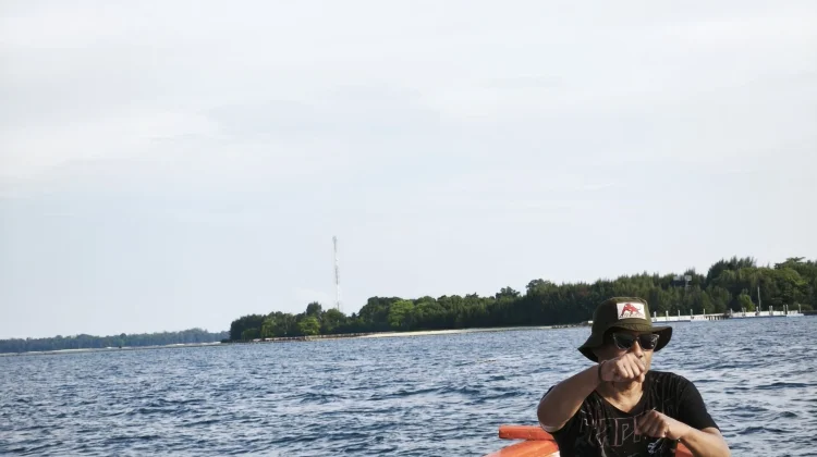 Ini Cara Atasi Mabuk Laut saat Liburan