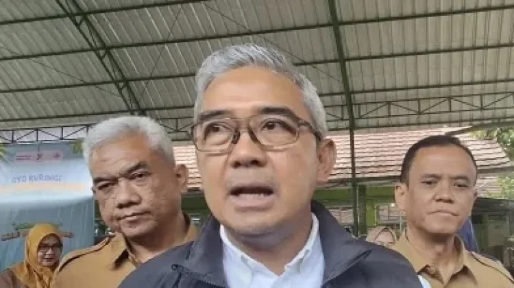 Pemkot Bandung Tunda Izin BRT dan Proyek Galian IPT, Farhan Ancam Sanksi Tegas