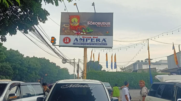 Rekomendasi Tempat Kuliner Terkenal di Bandung