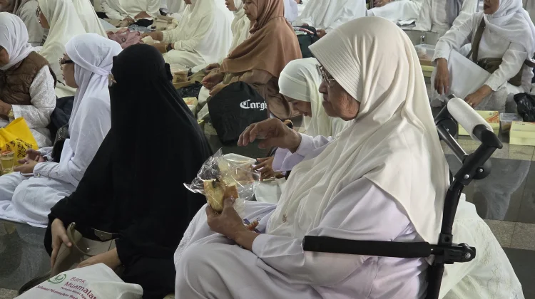 Semangat Calon Jamaah Berusia 91 Tahun