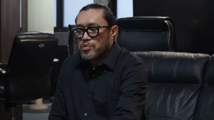 KPK Geledah Rumah Ono Surono di Bandung