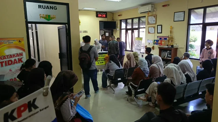 Pelayanan SKCK Polres Subang Diserbu Para Pencari Kerja