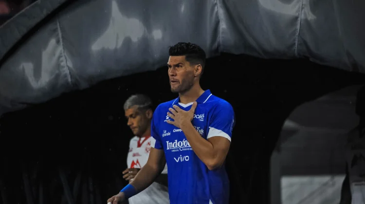 Sembuh Total dari Cedera, Julio Cesar Akui Tak Sabar Hadapi Semen Padang