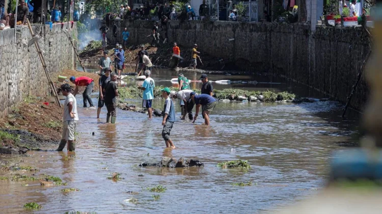 Disnaker Kota Bandung Perluas Program Padat Karya