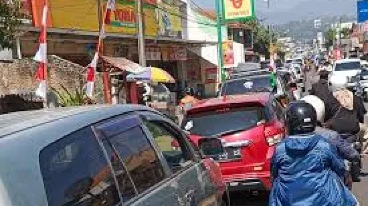 Dishub: Ini Kenapa Ciwidey Area Macet saat Liburan