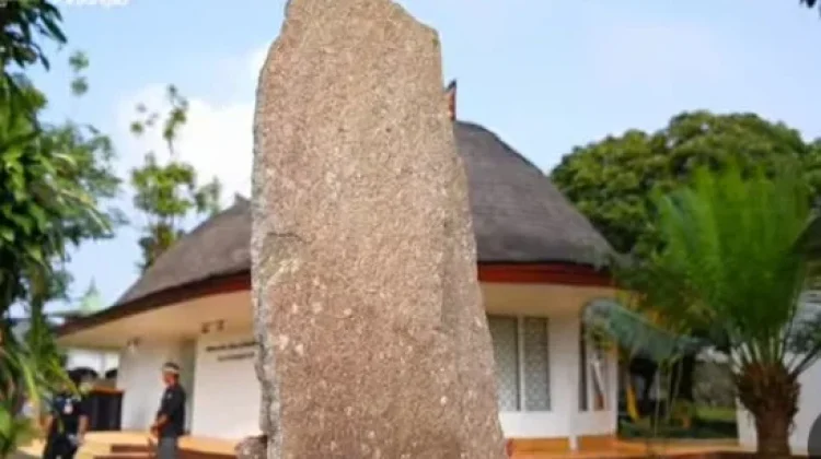 Menelusuri Jejak Prasejarah di Museum Cipari Kuningan