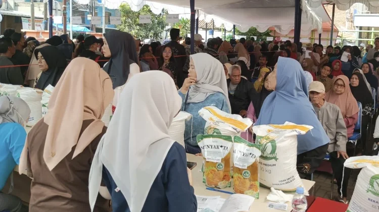 Penyaluran Cadangan Pangan Pemerintah Cimahi Capai Ratusan Ribu Paket