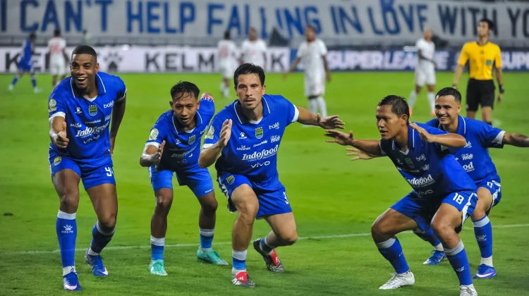 Persib Kembali Dapat Suntikan Sponsor di Pertengahan Kompetisi Super League