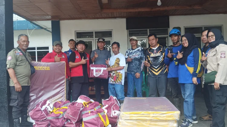 Dinsos Salurkan Bantuan Kepada Ratusan Penyintas Puting Beliung