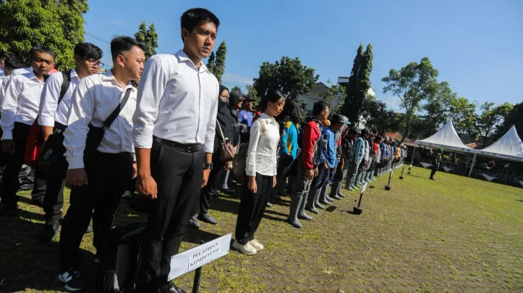 Tekan Pengangguran, Genjot Padat Karya dan Pelatihan Kompetensi