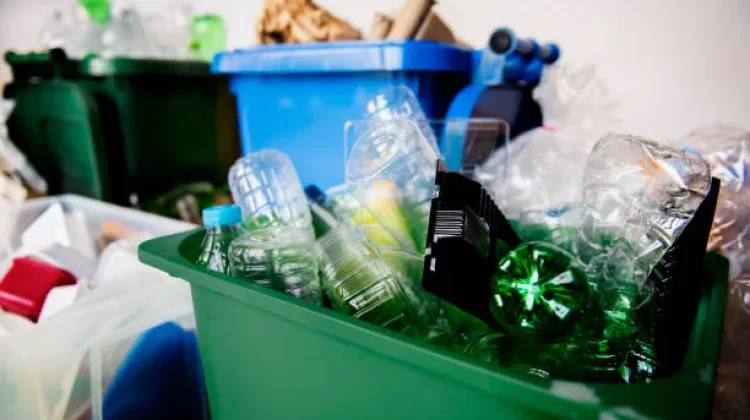 DLH Cimahi Ajak Warga Kurangi Plastik di tengah Lonjakan Harga Global