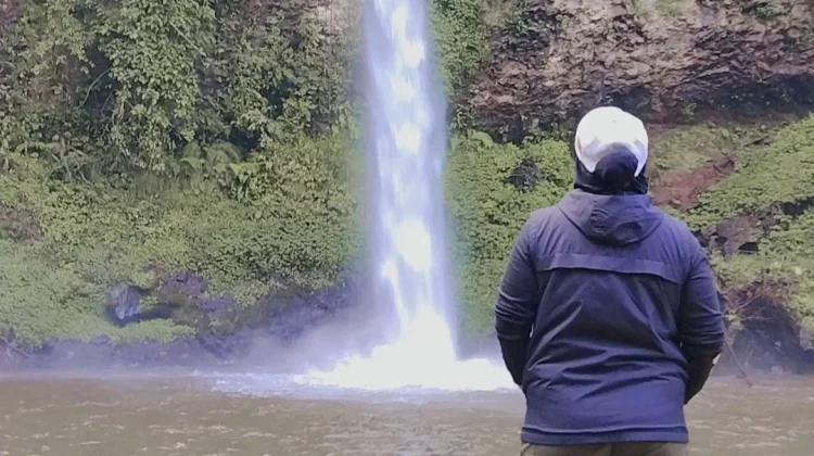 Menikmati Keindahan Curug Bugbrug Cisarua Lembang