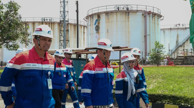 Komisaris Utama Pertamina Patra Niaga Kunjungi Fuel Terminal Padalarang