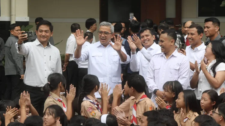 Farhan: Curah Hujan Ekstrem, Tanggul Jebol dan Picu Dampak Banjir