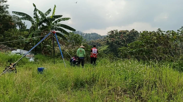 Penemuan Mayat di Lereng Cidadap Bandung, Evakuasi Terkendala Lokasi Curam