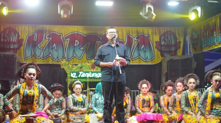Wabup Subang Berharap, Seni Bajidoran Dapat Dilestarikan