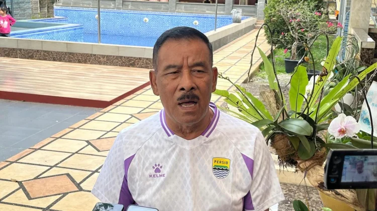 Umuh Muchtar Semprot Wasit usai Persib Ditahan Imbang Dewa United di Banten