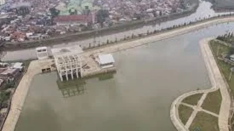 Menteri PU Setujui Normalisasi Cisungalah Dua Kolam Retensi