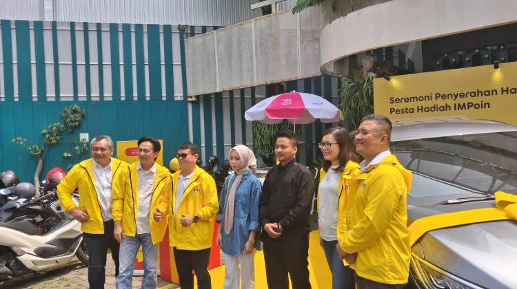 IM3 Serahkan Grand Prize Pesta Hadiah 2025 di Bandung