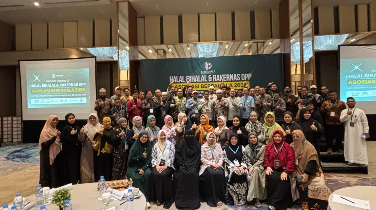 Rakenas Pengusaha Travel Se-Indonesia di Bandung Soroti Tantangan Industri Umroh