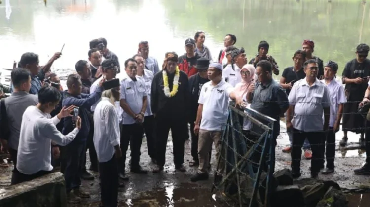 "Ngarumat Hulu Cai”, Diky Candra: Pengingat Pentingnya Merawat Air