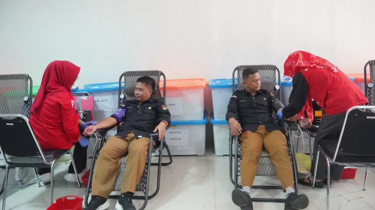 Wujud Kepedulian Sosial, KPU Subang Gelar Donor Darah