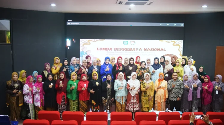 Sambut Hari Kartini DWP Kabupaten Subang Gelar Lomba Kebaya