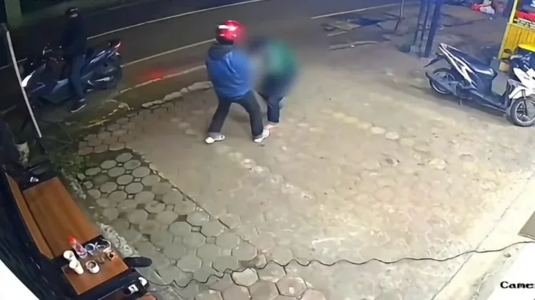Polisi Selidiki Begal Dengan Senjata Api yang Terekam CCTV di Cicendo Bandung