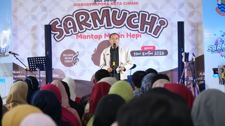 Wali Kota Cimahi Buka Lomba Fashion Show Kartini, Tekankan Pemberdayaan Perempuan