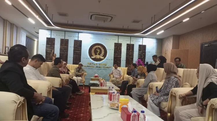 Audiensi di DPRD Jabar, Orang Tua Korban Pengeroyokan Minta Penegakan Hukum Tegas