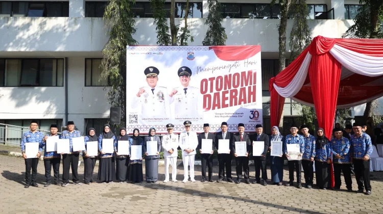 Pemkot Cimahi Beri Penghargaan OPD Berprestasi dan ASN Responsif