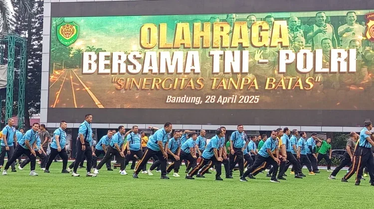 TNI-Polri di Jabar Kian Solid, Kapolda dan Pangdam Tegaskan Komitmen Jaga Keamanan