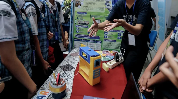 Pelajar Indonesia Pamerkan 30 Inovasi Teknologi Berkelanjutan di YCMS 2026