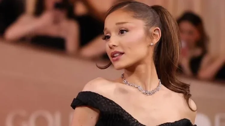 Ariana Grande Siap Merilis Album Baru "Petal"