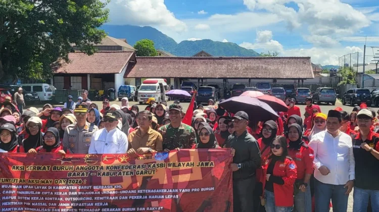 Hari Buruh,  Polisi di Garut Kawal Ketat Aksi Unjuk Rasa