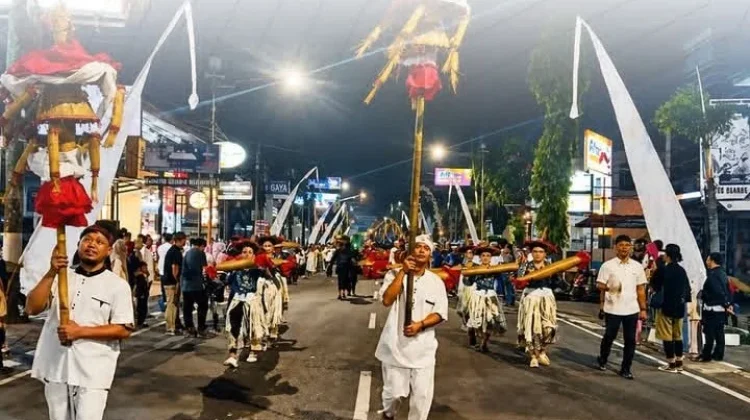Ngarak Posong: Tradisi Syukur Pembudidaya Belut Cibeber