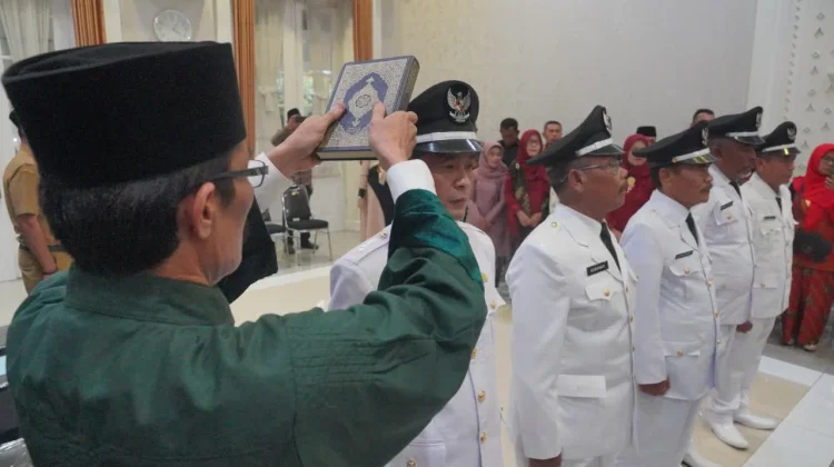 Pemkab Kukuhkan Sejumlah Kepala Desa PAW