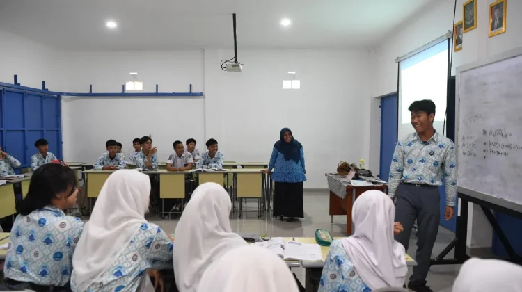 Wamendikdasmen: Transformasi Pendidikan Harus Sentuh Sekolah Negeri dan Swasta