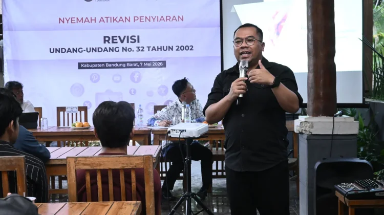 Lukman: Revisi Regulasi Penyiaran Kunci Hadapi Disrupsi Informasi