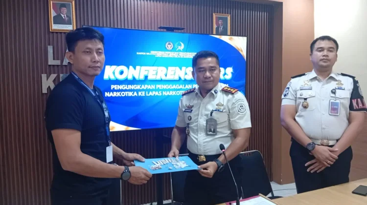 Sembunyikan Sabu, Sinte dan Inex dalam Alat Kelamin, Seorang Perempuan Diamankan