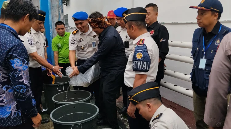 Kirim “ Kang Sule” ke Lapas, Diky Candra: Sarana Pemberdayaan Warga Lapas