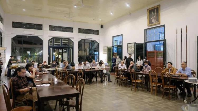 Nongkrong Berfaedah, Komunitas Jadi Tempat Upgrade Diri
