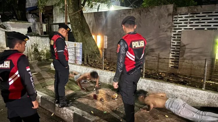 Pendopo Garut Dijadikan Pesta Miras, Dua Remaja Diamankan Polisi